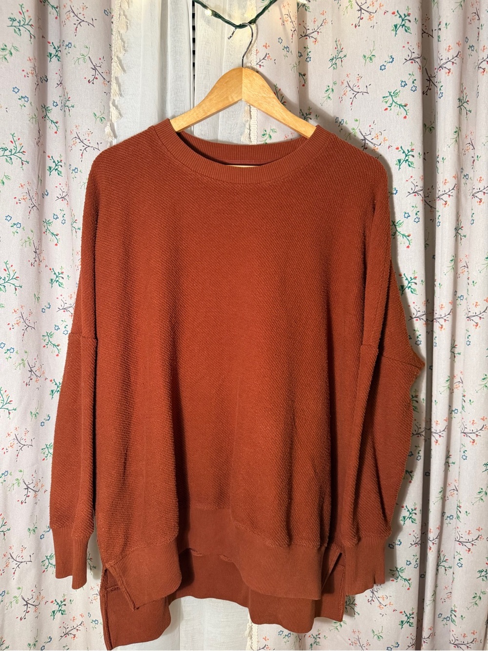 aerie Women's Crewneck Sweater in Rust